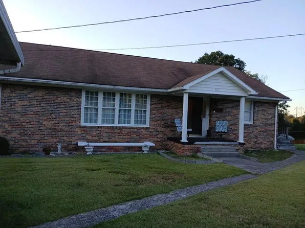 651 Circleview Dr, Beckley, WV 25801