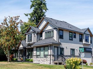 13209 65b Ave, Surrey, BC V3W 7Y4