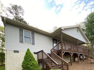 2 Buckshot Ridge Dr, Asheville, NC 28804