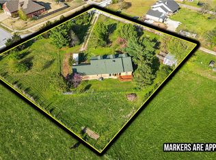 3775 Zion Rd, Fayetteville, AR 72764