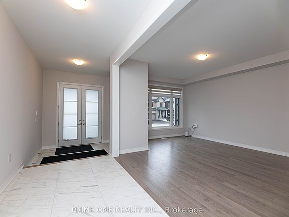 4th image of 136 Blacklock St
