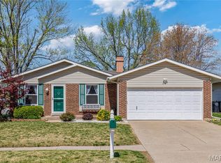 2717 Dividend Park Dr, Florissant, MO