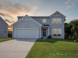 10870 Carmen Oak Dr SE, Lowell, MI 49331