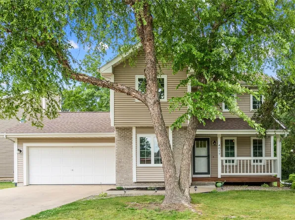 4017 Harwood Dr NE, Cedar Rapids, IA 52411