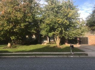 59 Horseshoe Dr, Mount Laurel, NJ 08054