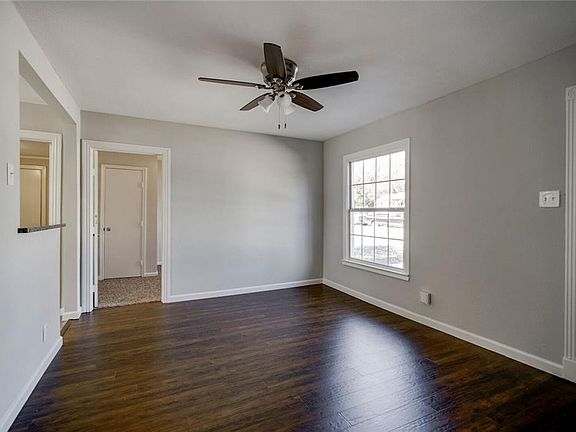 3rd image of 4316 Conkling Ave