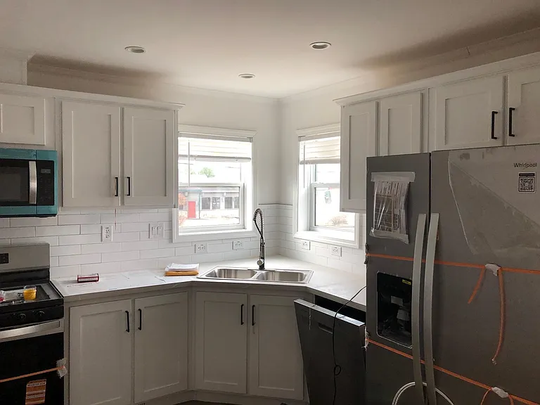 69 Manchester St #4 — Photo 2