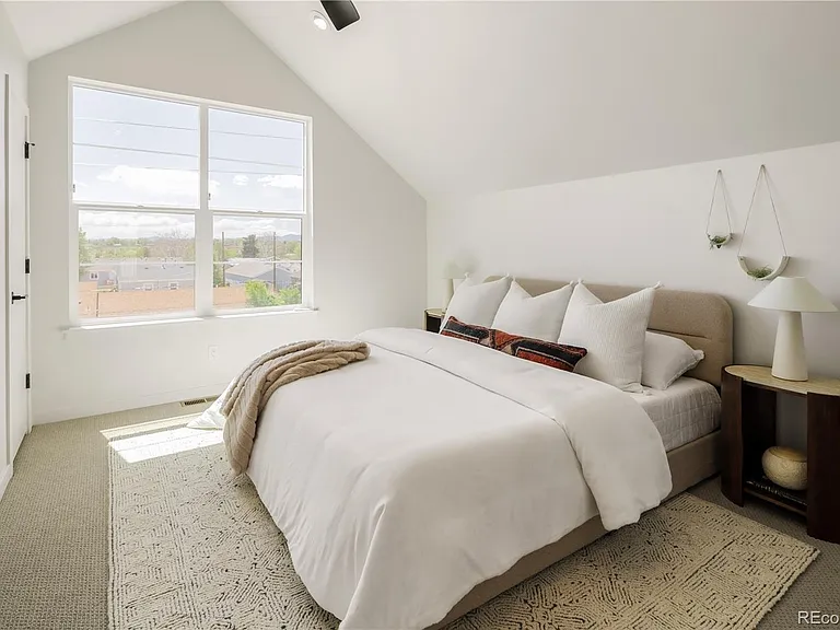 4825 W 10th Ave — Photo 14