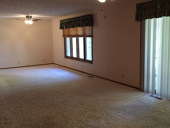 5th image of 1333 Raell Dr
