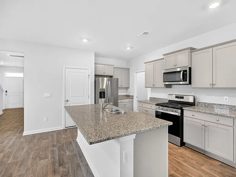 129 Holly Leaf Ln — Photo 2