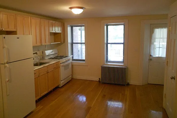 Rented by Corcoran | media 31