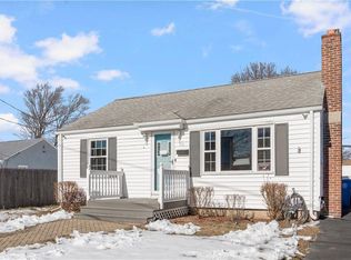 60 Laconia Rd, Cranston, RI 02920