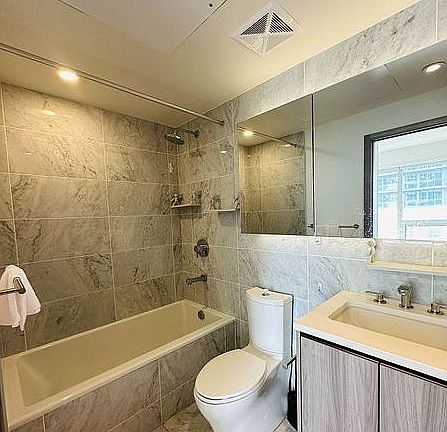 4th image of 85 McMahon Dr W #3005