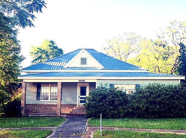 1st image of 59 Railroad Ave