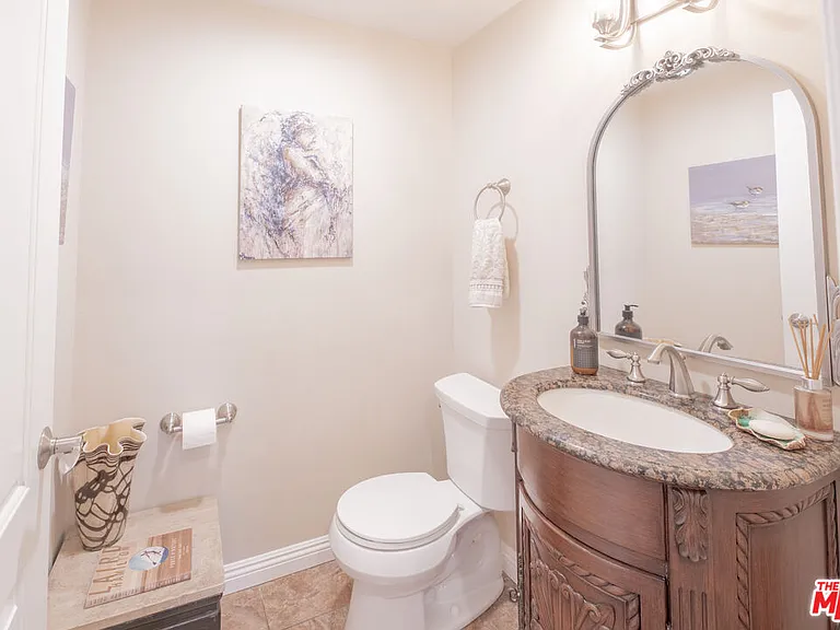 5254 Corteen Pl #10 — Photo 20