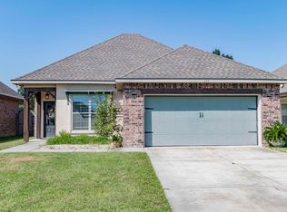 111 Gray Birch Loop, Youngsville, LA 70592