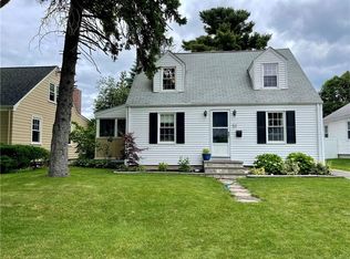 53 Delway Rd, Cranston, RI 02910