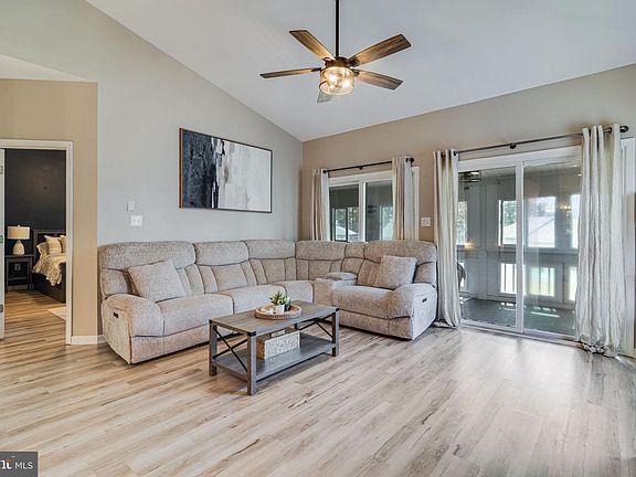 5th image of 17265 Crab Pot Ln