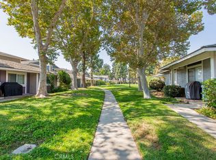 527 Spring Rd APT 19, Moorpark, CA 93021