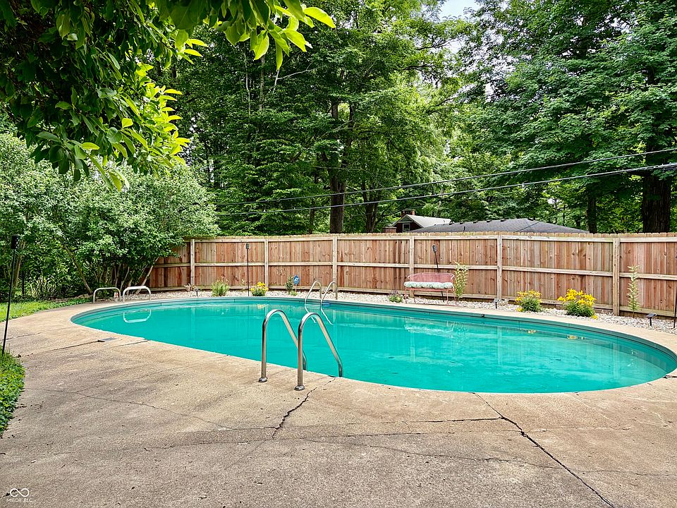 1st image of 8901 Black Hawk Ln