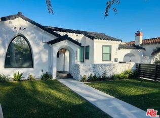 8906 S Harvard Blvd, Los Angeles, CA 90047