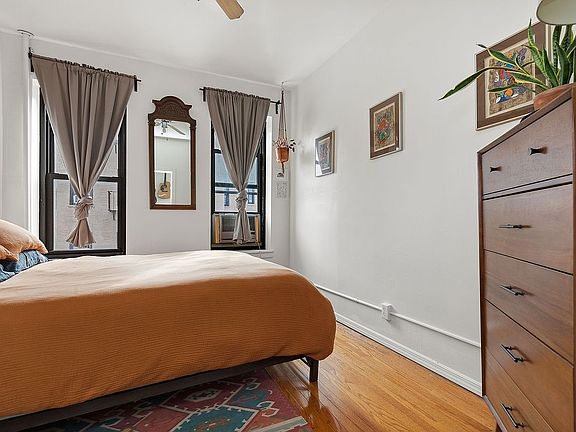 3rd image of 274 S 2nd St APT 30