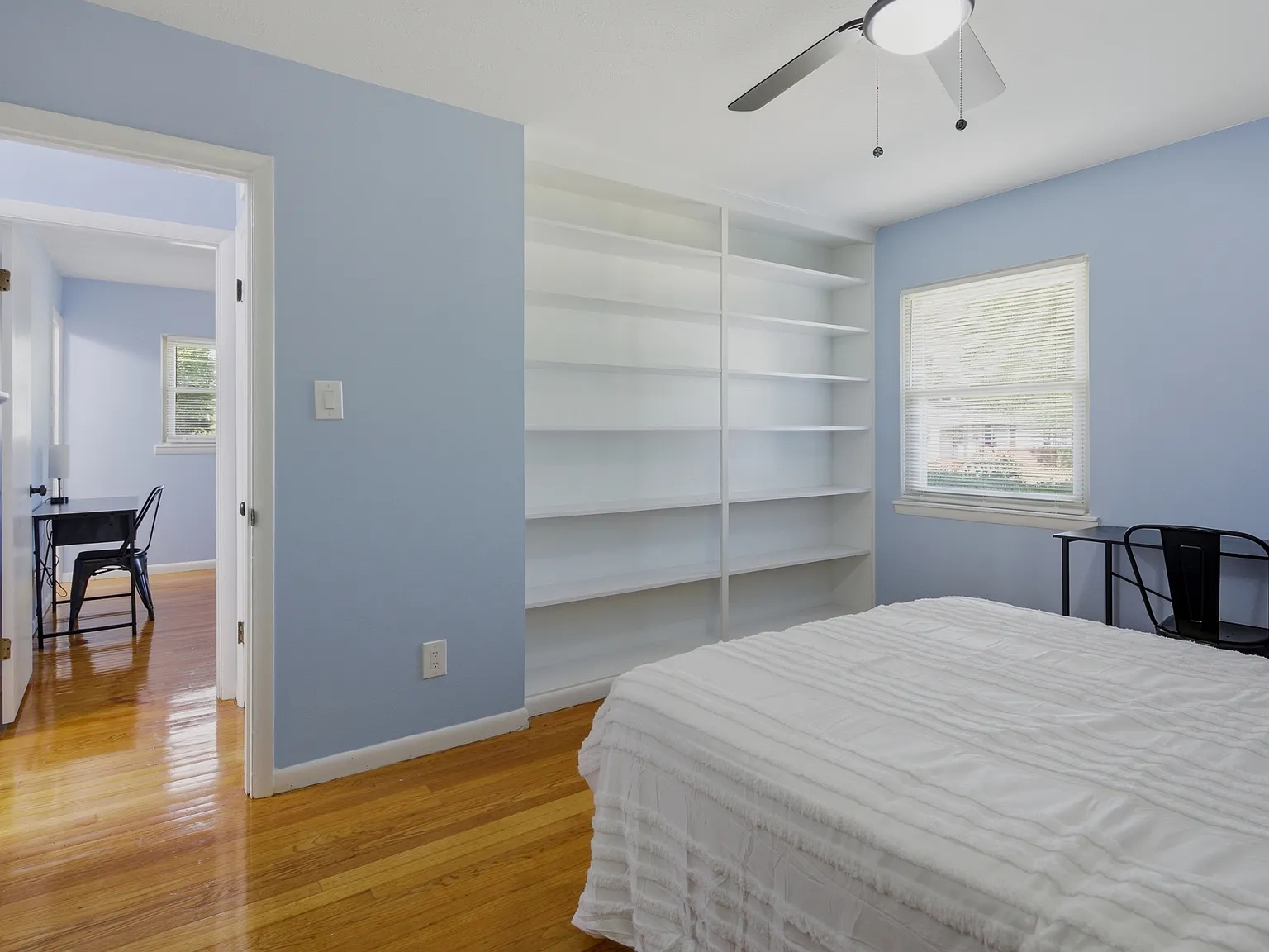1829 Martindale Drive - 3-Lar... — Photo 2