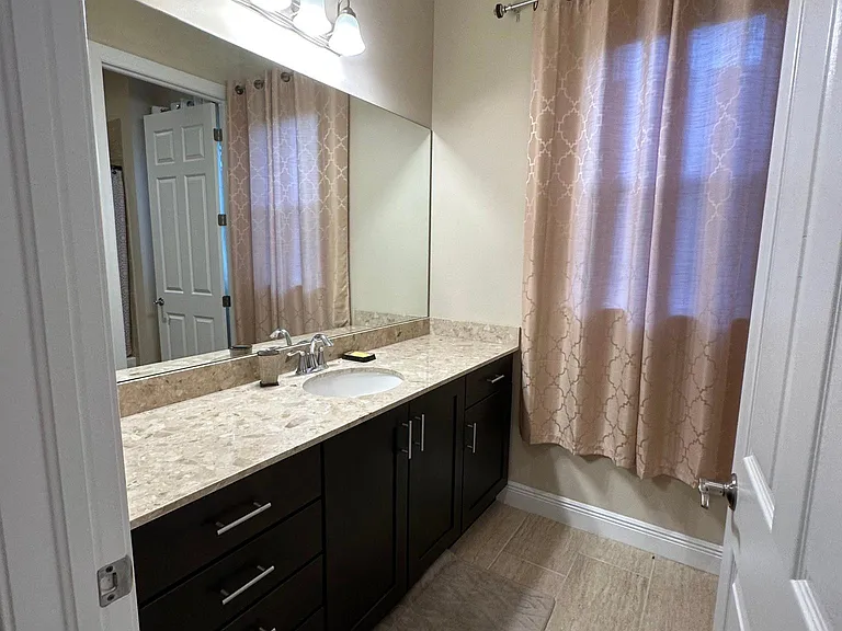 10153 Belcrest Blvd — Photo 14