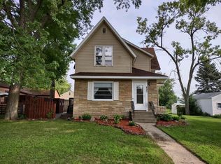 427 E Schlieman Ave, Appleton, MN 56208