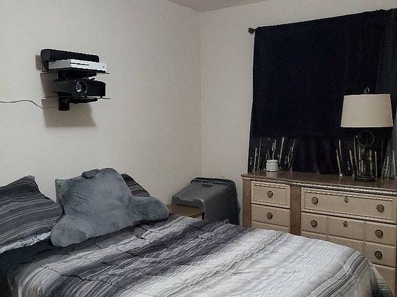 4th image of 4003 Pilgram Dr APT C