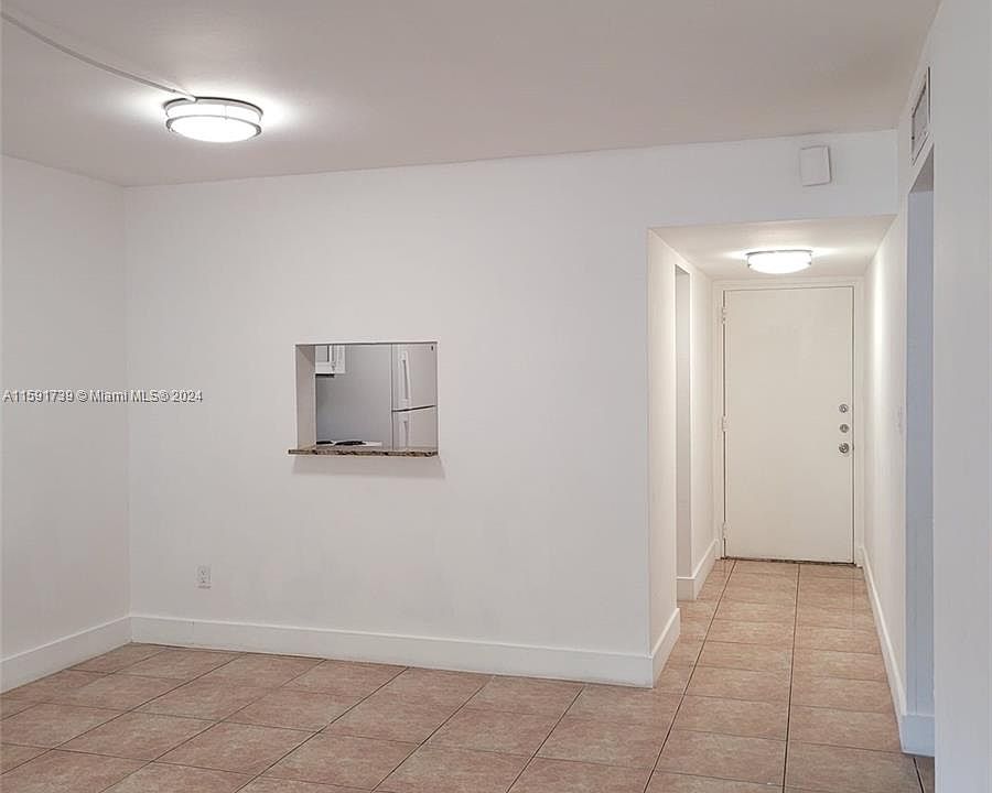 1st image of 11925 NE 2nd Ave #B110