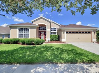 16523 Bridgewalk Dr, Lithia, FL 33547