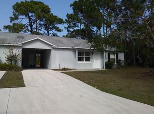 182 Empress Ave APT B, Sebastian, FL 32958