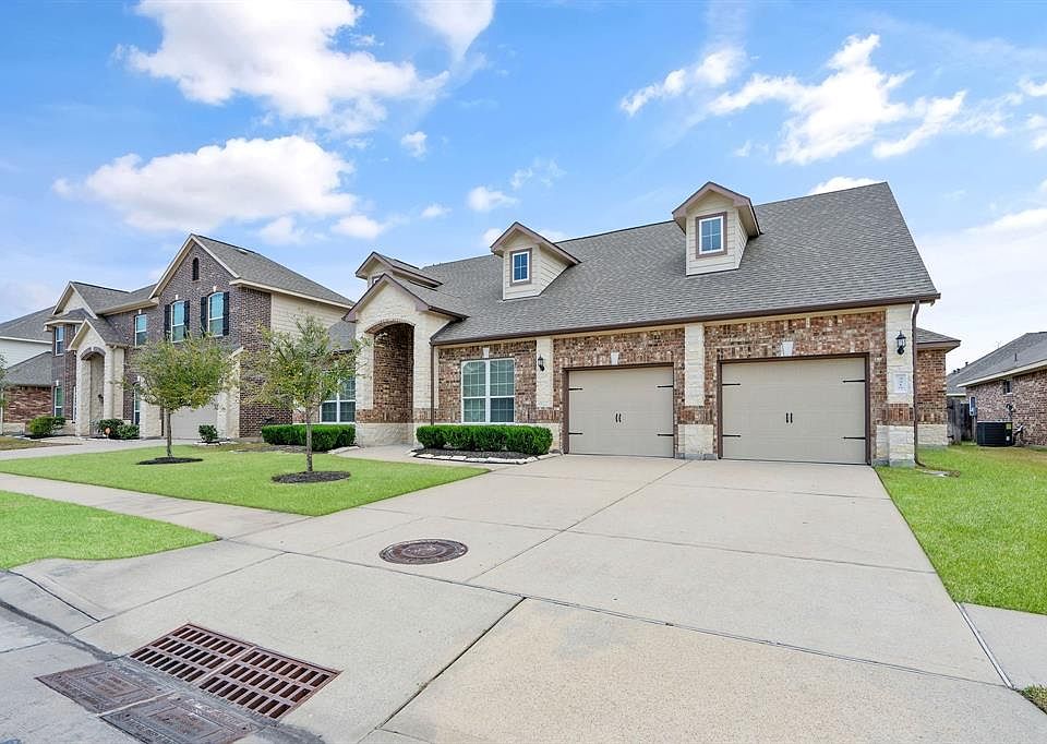 Welcome 3319 Orchid Trace