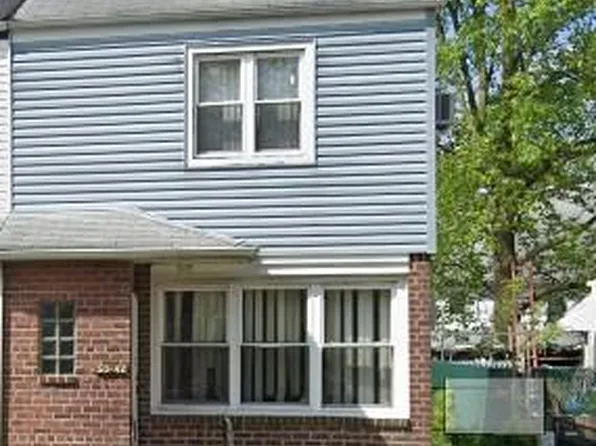 5042 206th Street, Oakland Gardens, NY 11364