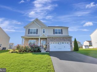 185 Westbury Dr, Gilbertsville, PA 19525