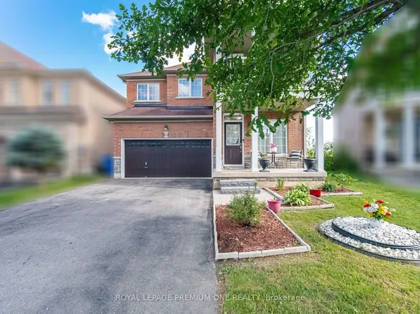 62 Lost Pond Cres, Whitchurch Stouffville, ON L4A 0R4