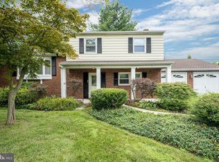 115 Corrine Dr, Pennington, NJ 08534