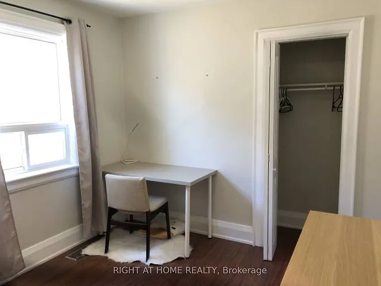 43 Bowie Ave — Photo 7
