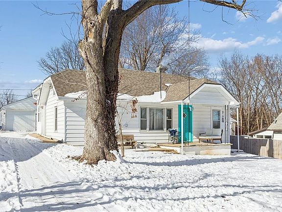 2nd image of 3022 Wallace Ave