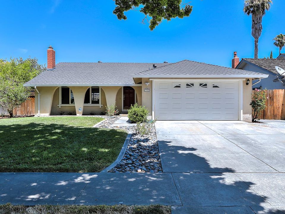 1st image of 185 Obert Dr
