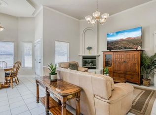 200 Hidden Crest Cir, El Paso, TX 79912
