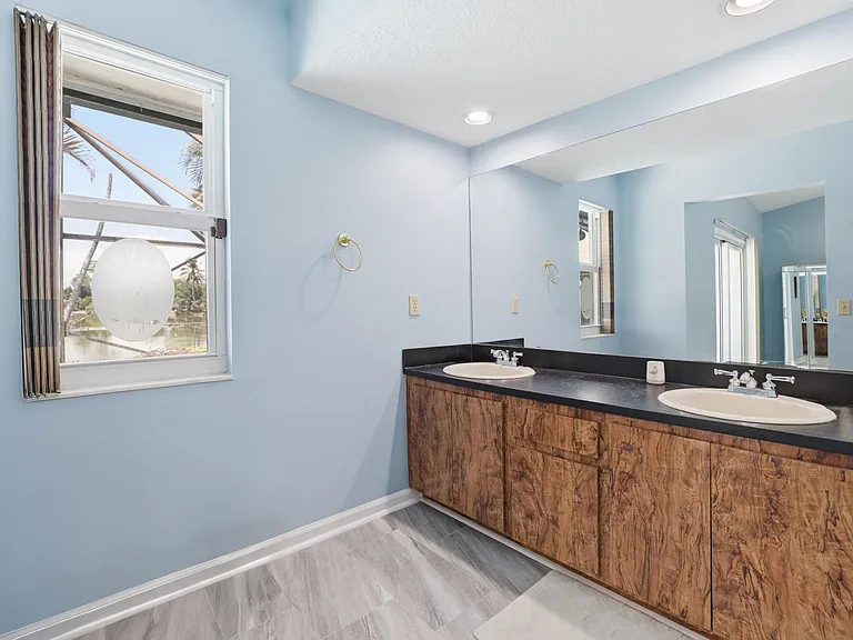 191 Parkwood Dr — Photo 12