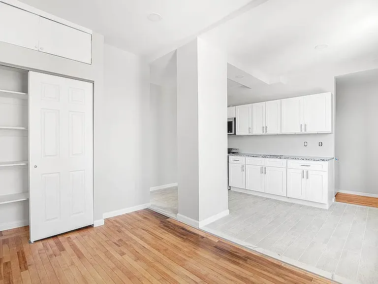 111 Lee Ave #6G — Photo 2