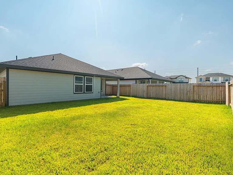 4318 Freya Pointe Dr — Photo 26