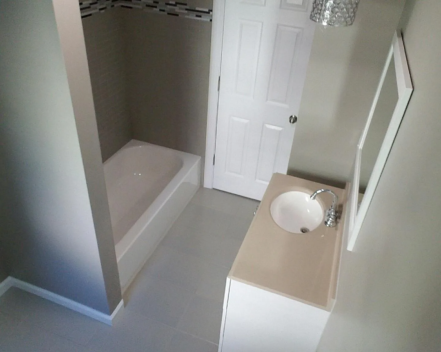 2 bed, $900 — Photo 4