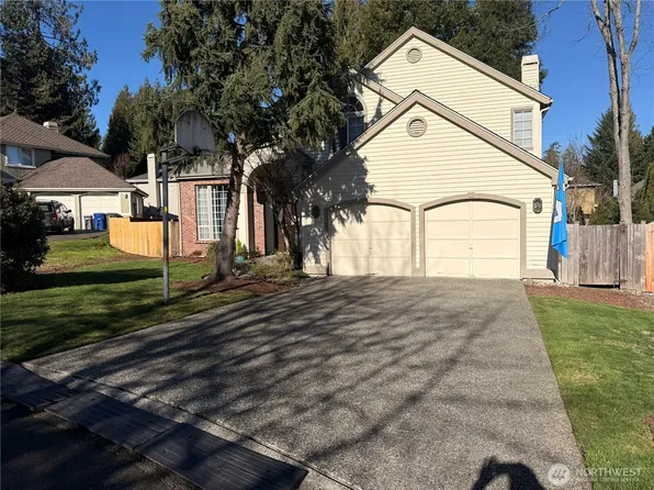 2011 235th Street NE, Sammamish, WA 98074