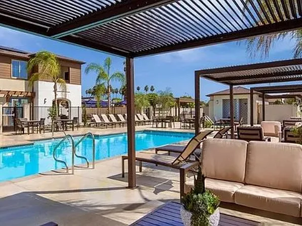 9001 Cerise Ln #105, Cypress, CA 90630