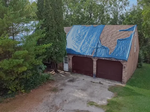 523 Bedford Rd, Morris, IL 60450