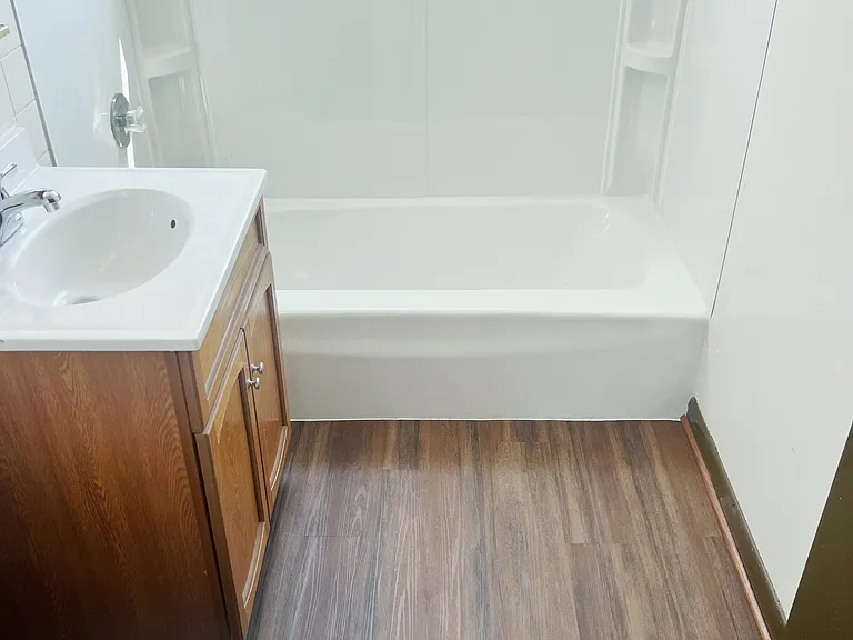 1412 Willow St — Photo 11